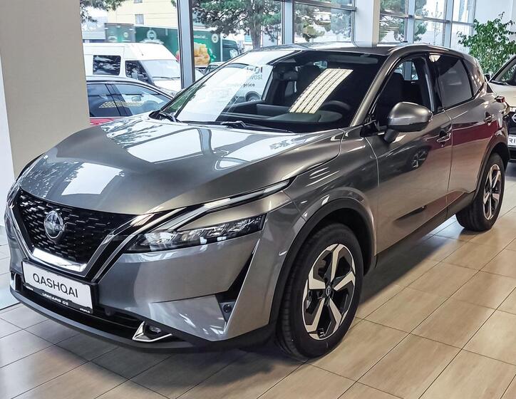 Nissan Qashqai 1