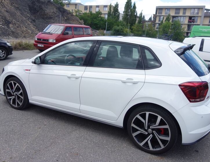 Volkswagen Polo 12