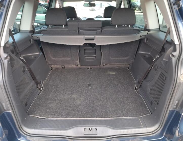 Opel Zafira 18