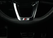 Audi Q8 24