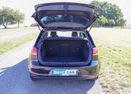 Volkswagen Golf 9