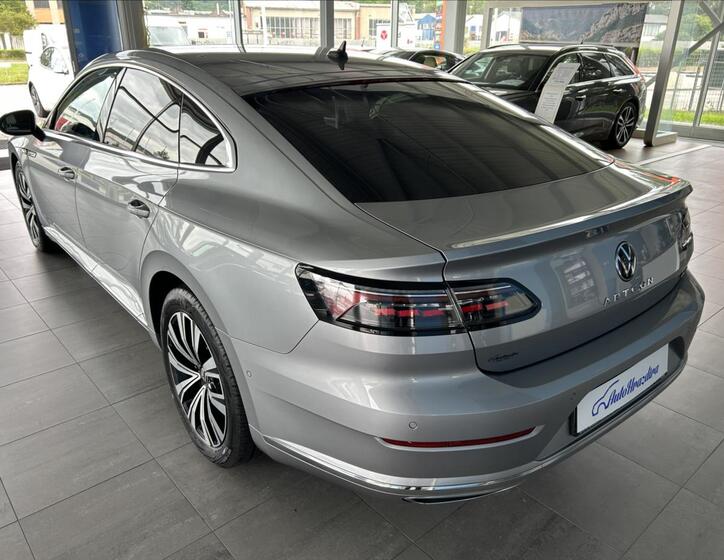 Volkswagen Arteon 4