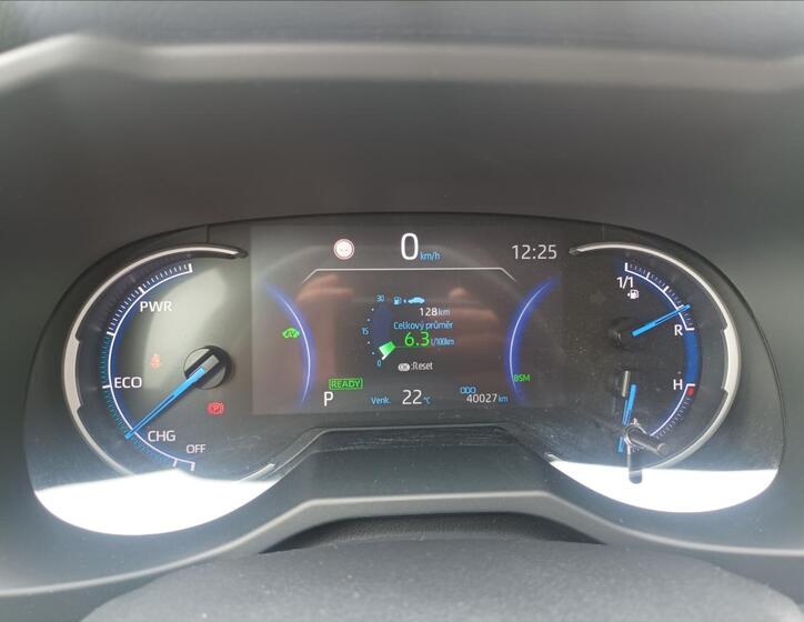 Toyota RAV4 14