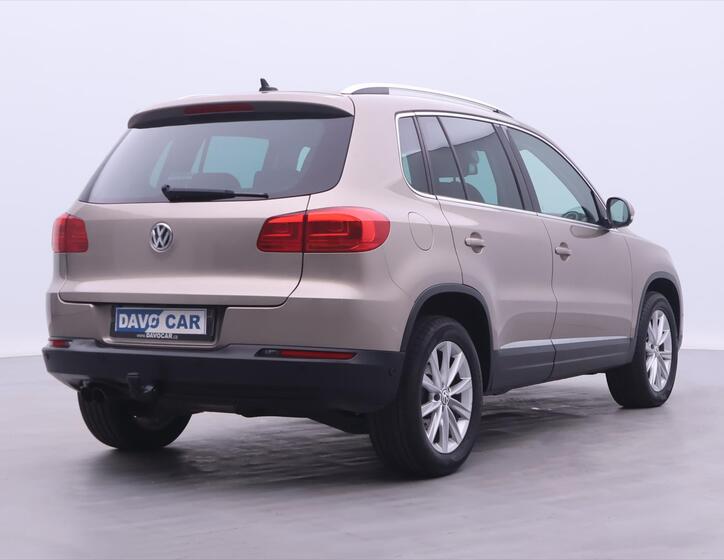 Volkswagen Tiguan 7