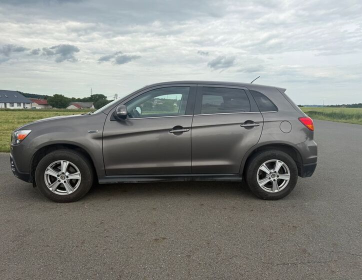 Mitsubishi ASX 2