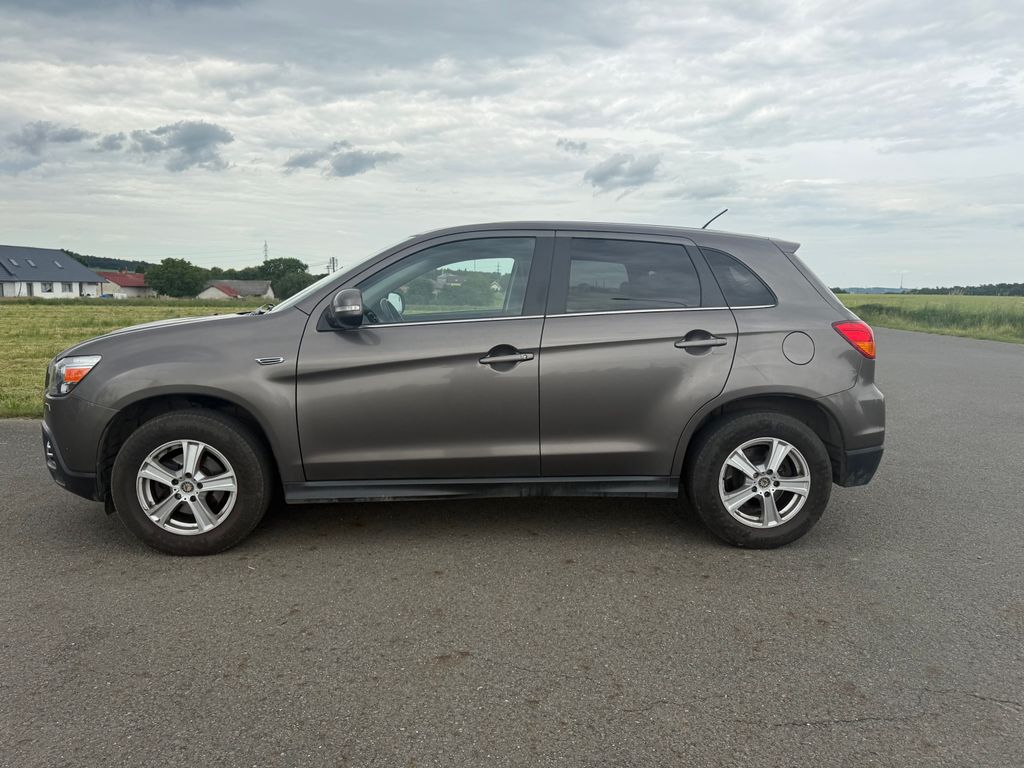 Mitsubishi ASX