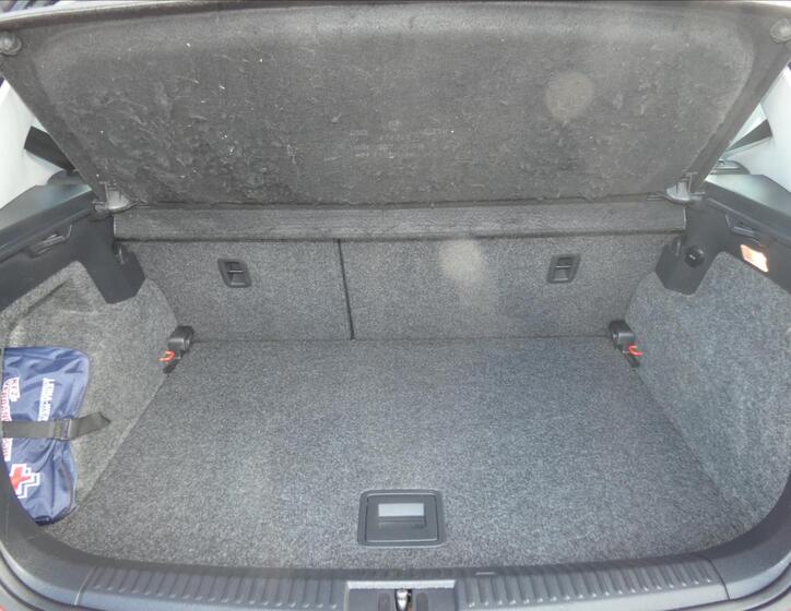 Volkswagen Polo 12