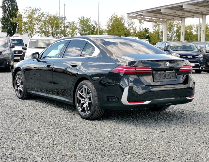 BMW Řada 5 4