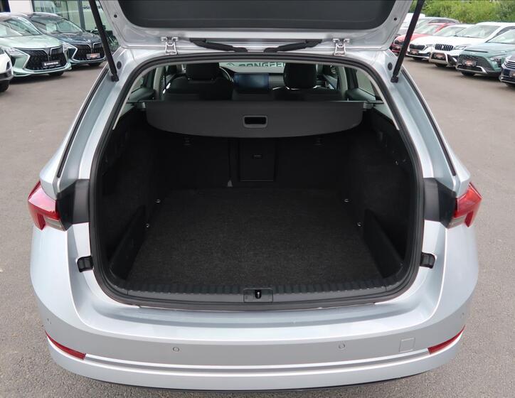 Škoda Octavia 23
