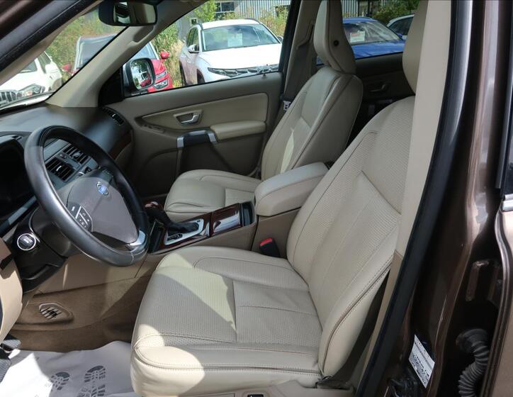 Volvo XC90 12