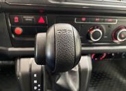 Volkswagen Caravelle 12