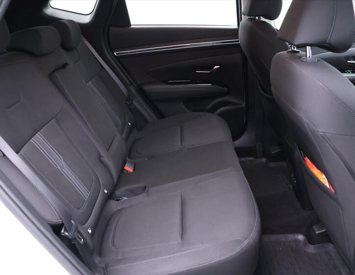 Hyundai Tucson 12