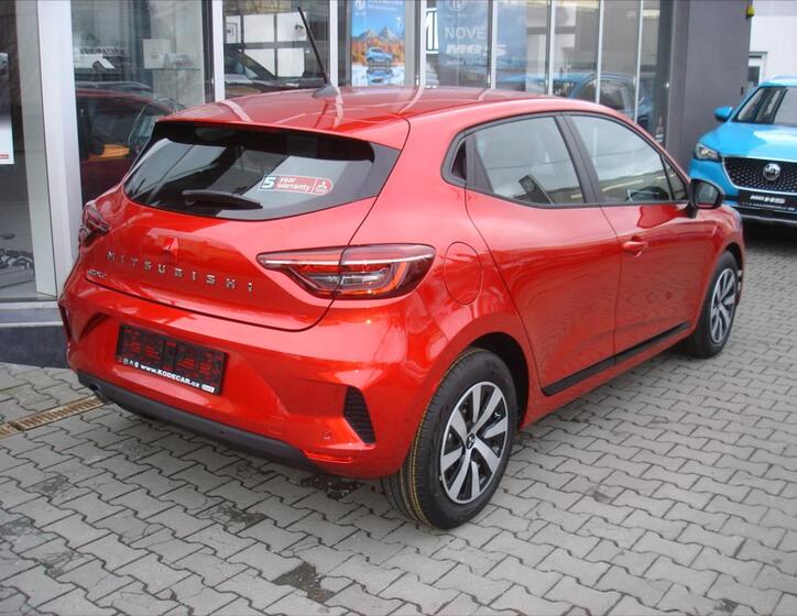 Mitsubishi Colt 4