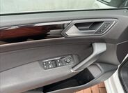 Volkswagen Touran 13