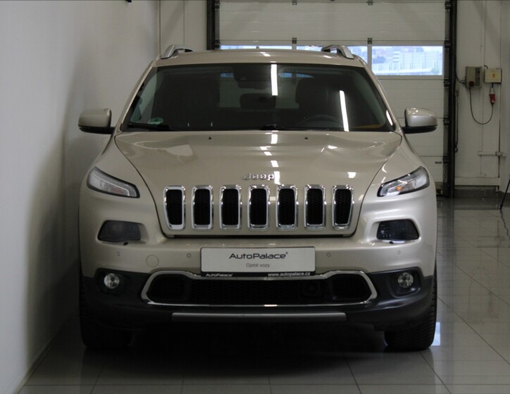 Jeep Cherokee 2