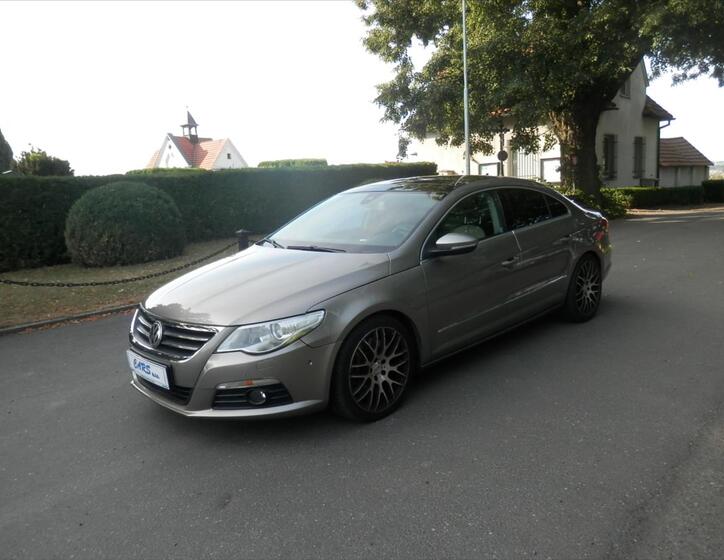 Volkswagen Passat CC 1
