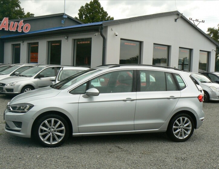 Volkswagen Golf Sportsvan 1
