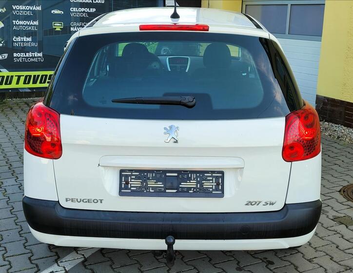 Peugeot 207 8