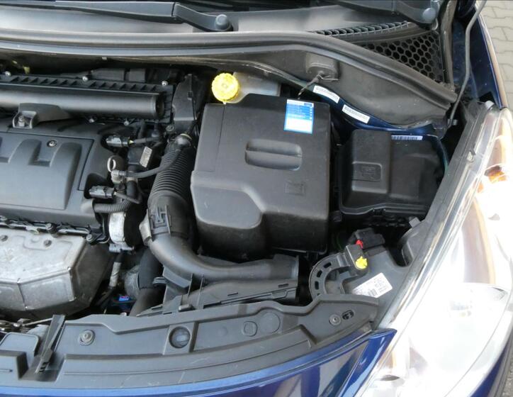 Peugeot 207 35