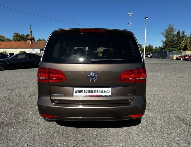 Volkswagen Touran 4