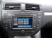 Ford C-MAX 9