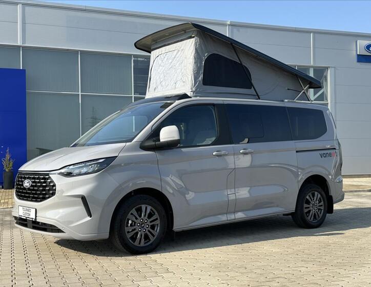 Ford Tourneo Custom 1