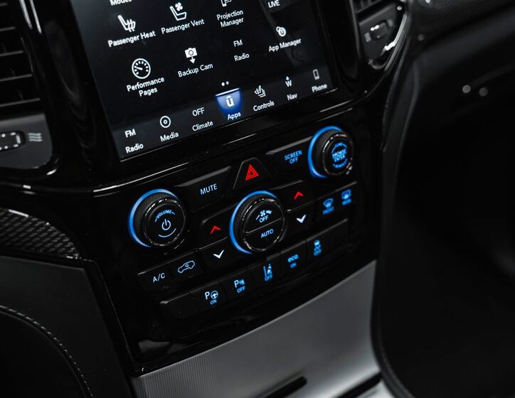 Jeep Grand Cherokee 11