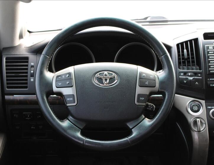 Toyota Land Cruiser 20