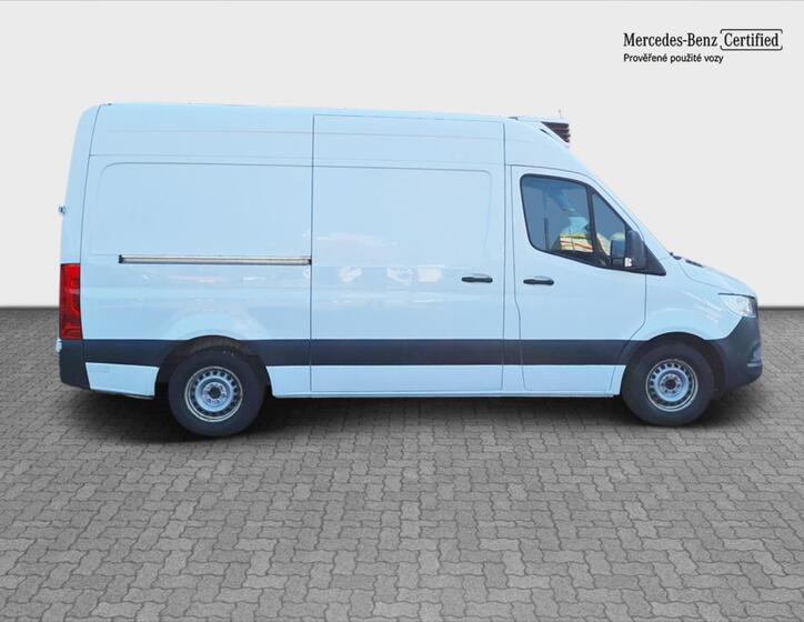 Mercedes-Benz Sprinter 6