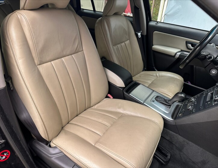 Volvo XC90 13