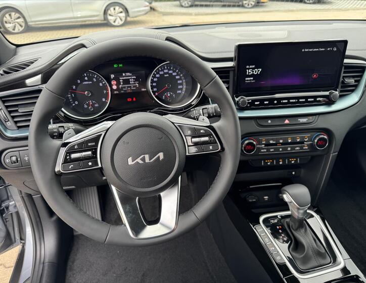 KIA XCeed 14