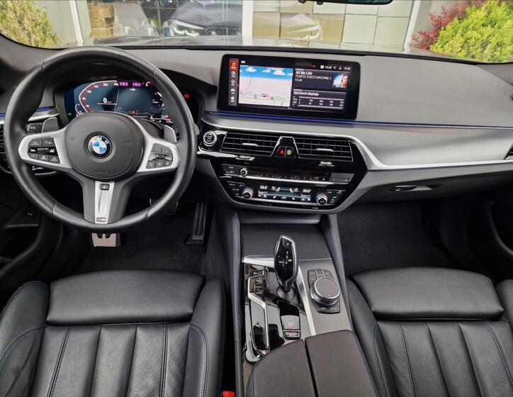 BMW Řada 5 24