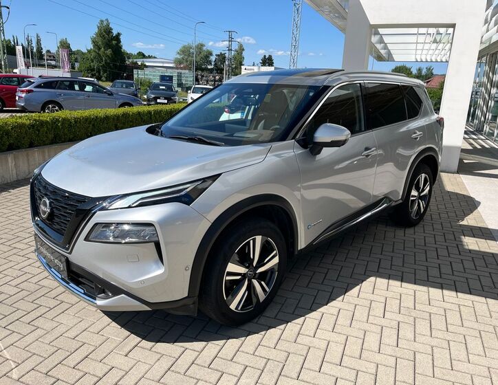 Nissan Ostatní 2