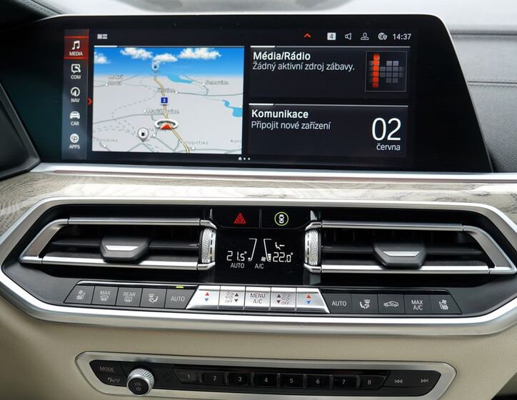 BMW X6 43