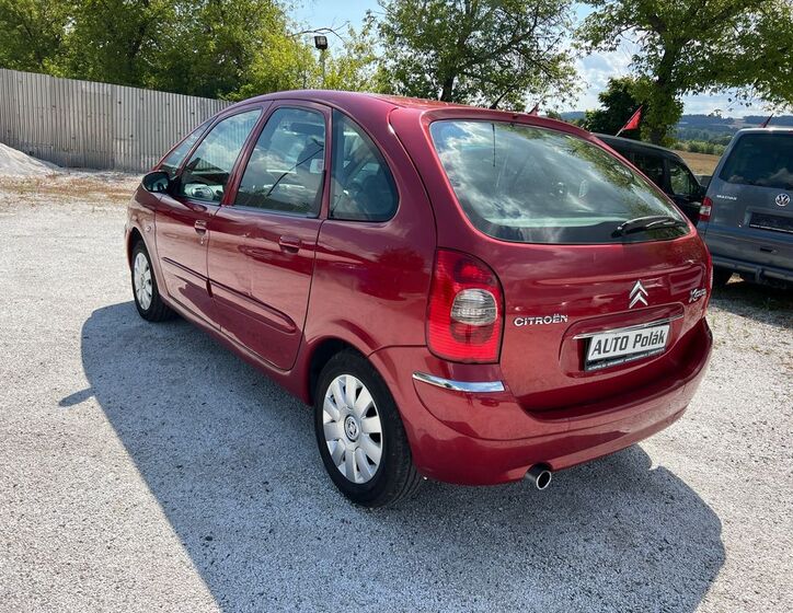 Citroën Xsara Picasso 11