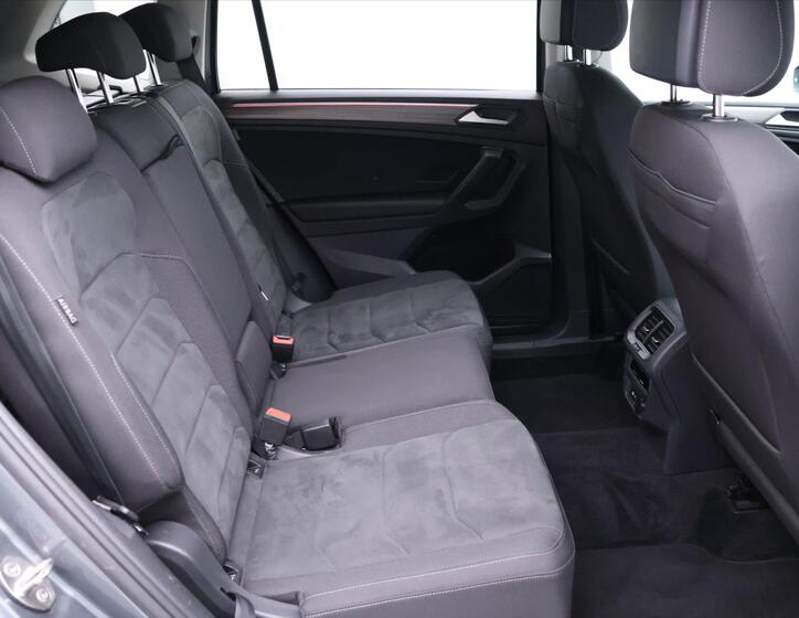 Volkswagen Tiguan Allspace 13