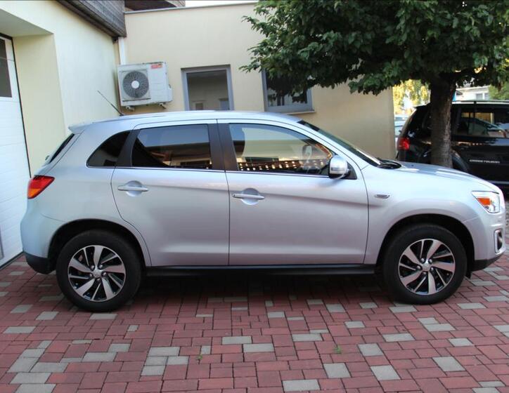 Mitsubishi ASX 6