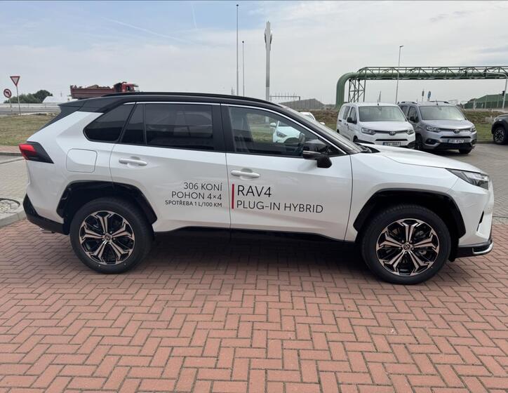 Toyota RAV4 4