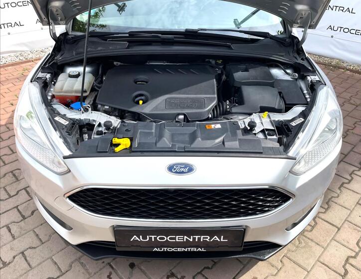 Ford Focus 8