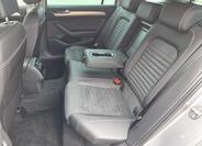 Volkswagen Passat 10