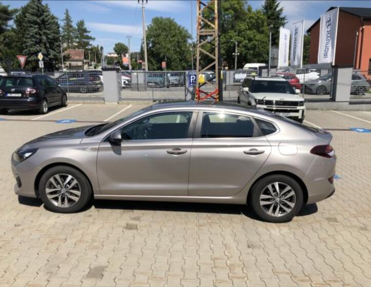 Hyundai i30 6