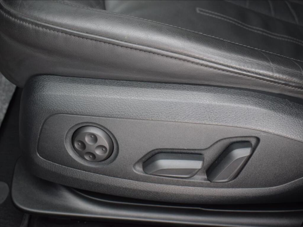 Audi A4 43