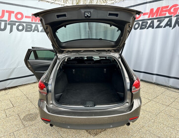Mazda 6 11