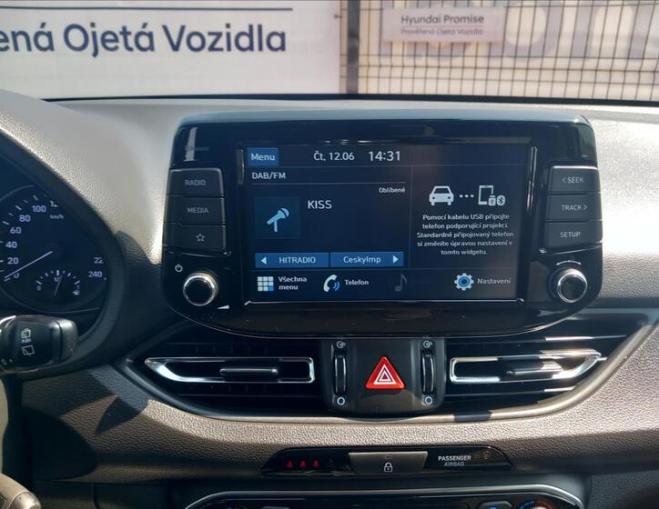 Hyundai i30 11