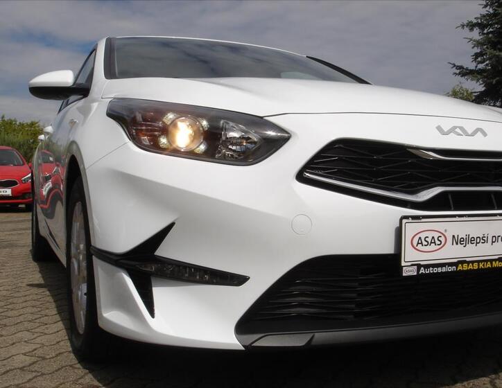 KIA Ceed 12