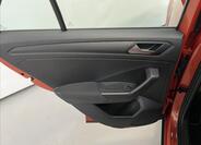 Volkswagen T-Roc 27