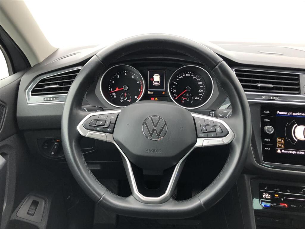 Volkswagen Tiguan 17