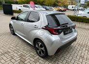 Toyota Yaris 4
