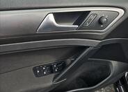Volkswagen Golf 13