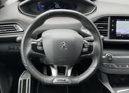 Peugeot 308 8